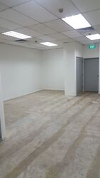Four Seas Bank Building (D1), Office #294957591